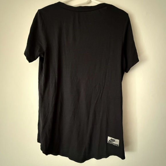 Nike International S Black Tee - Picture 3 of 10